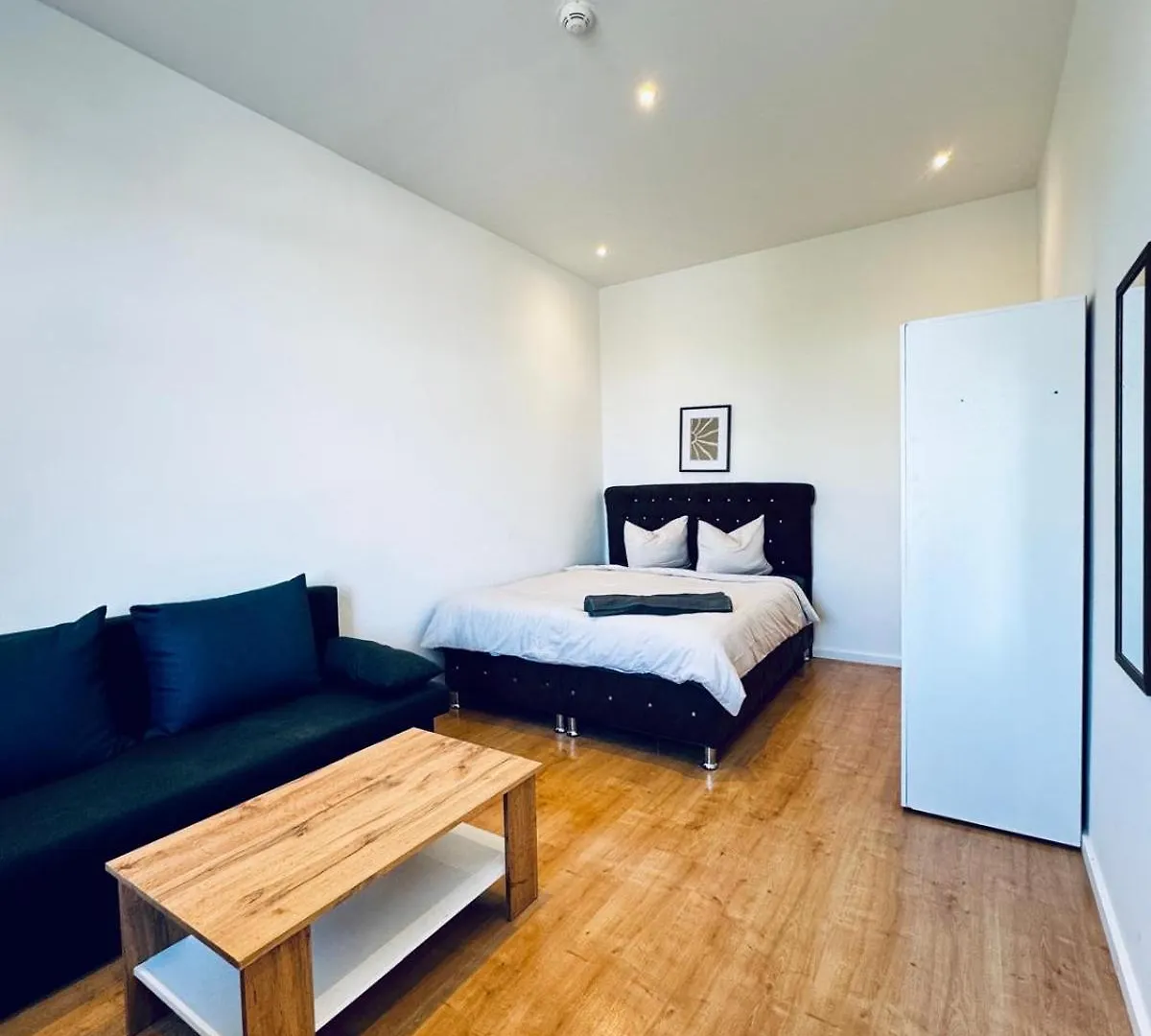 Spacious 3Br Shared Apartment Near Kaufpark Alterlaa Vienna