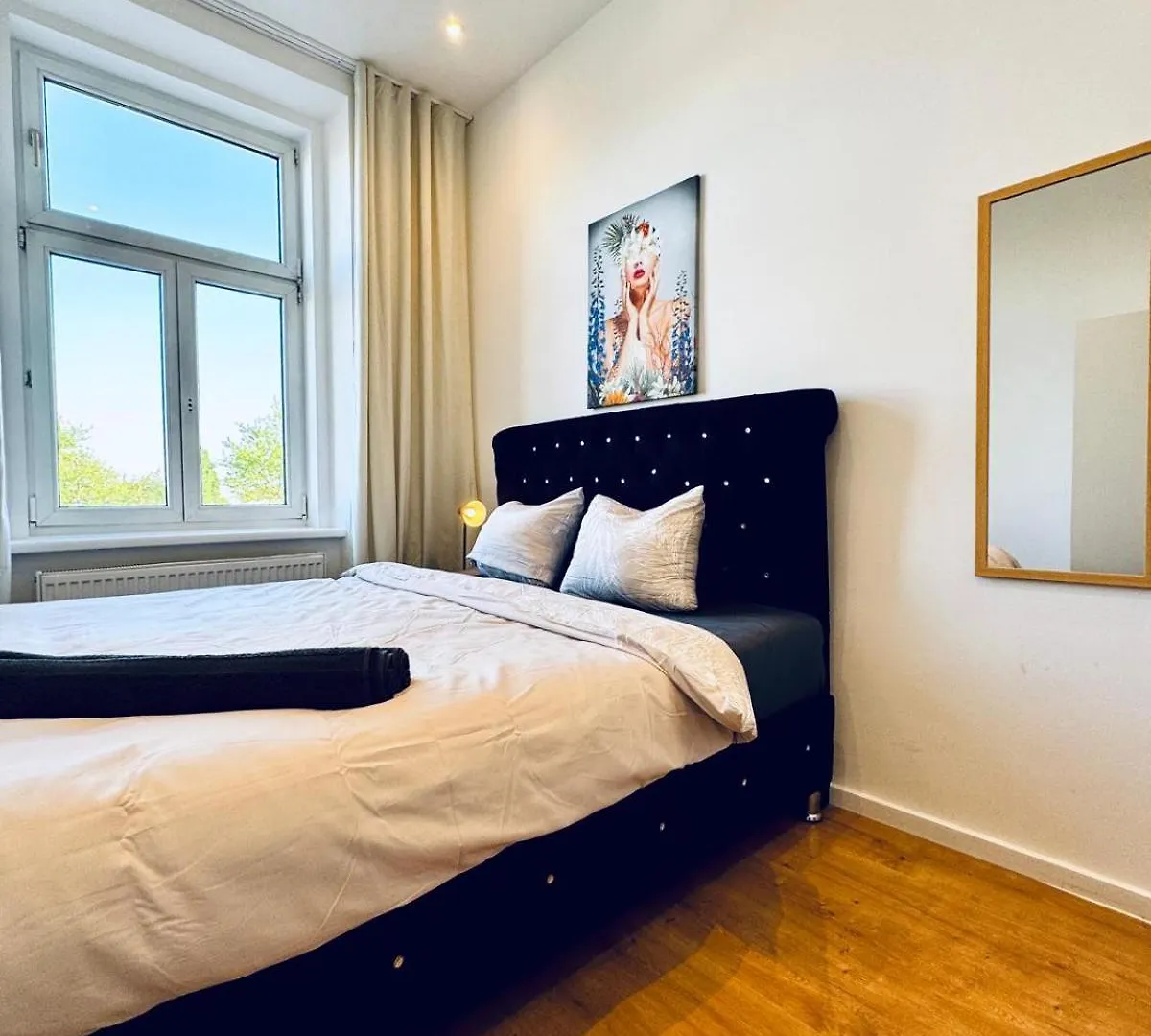 Spacious 3Br Shared Apartment Near Kaufpark Alterlaa Vienna
