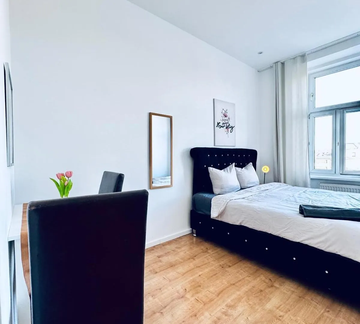 Spacious 3Br Shared Apartment Near Kaufpark Alterlaa Vienna Austria
