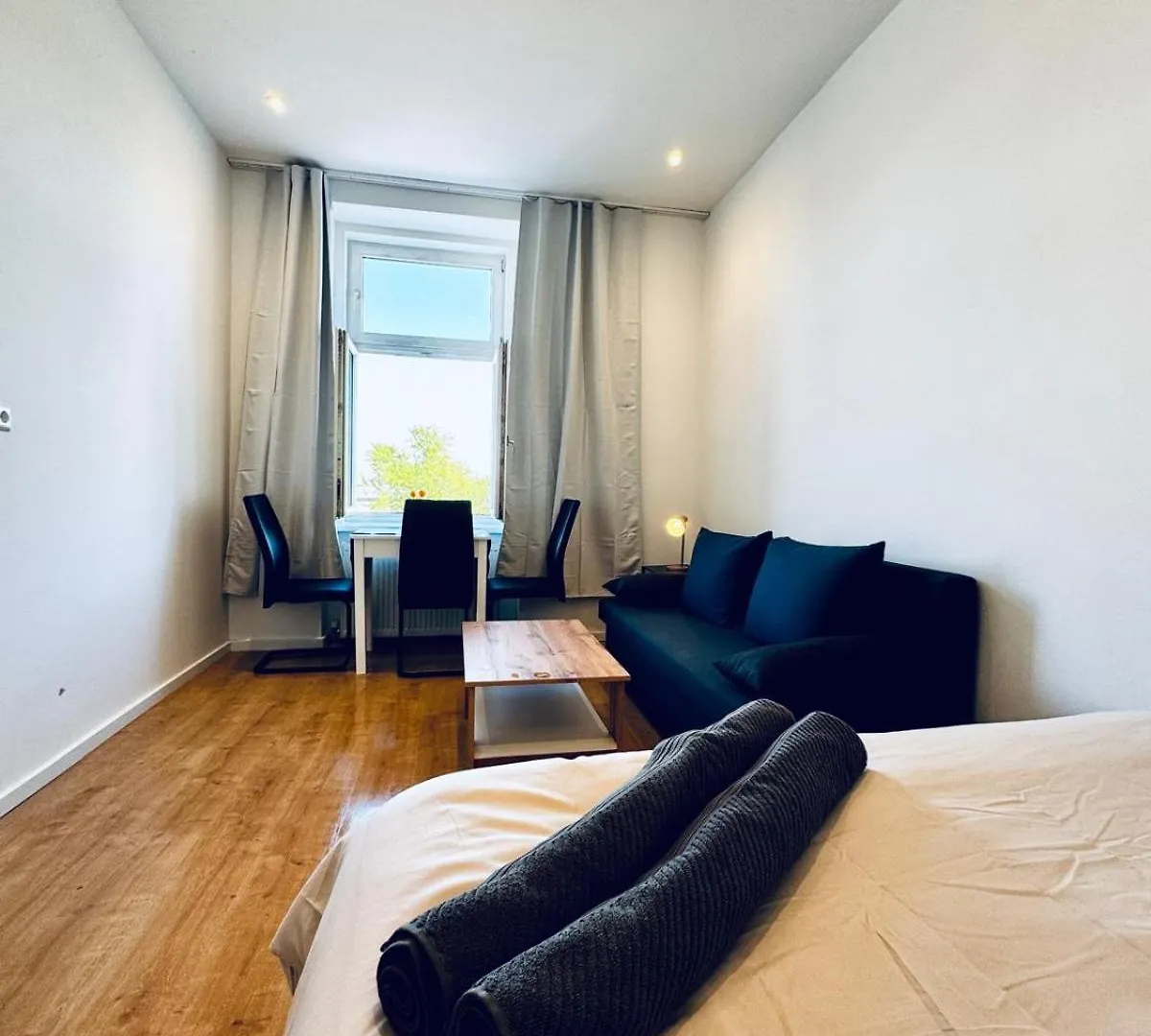 Spacious 3Br Shared Apartment Near Kaufpark Alterlaa Viena